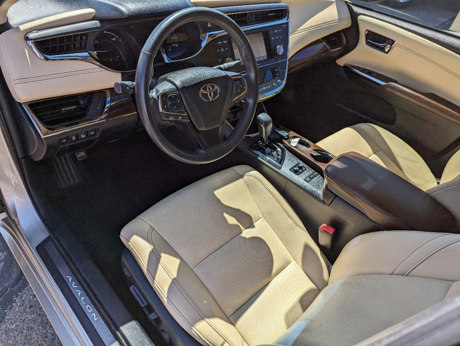 2014 Toyota Avalon Hybrid XLE Touring
